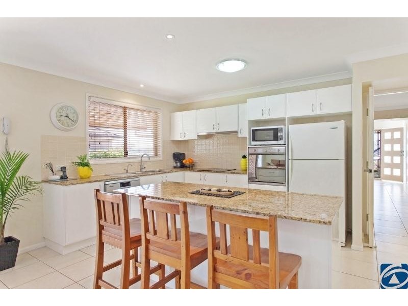 4 Seabreeze Close, Gwandalan NSW 2259