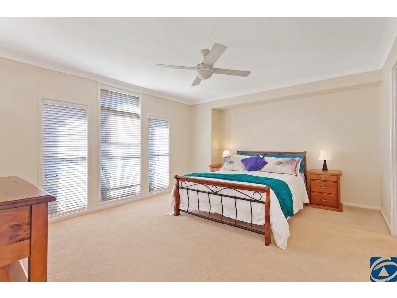 4 Seabreeze Close, Gwandalan NSW 2259