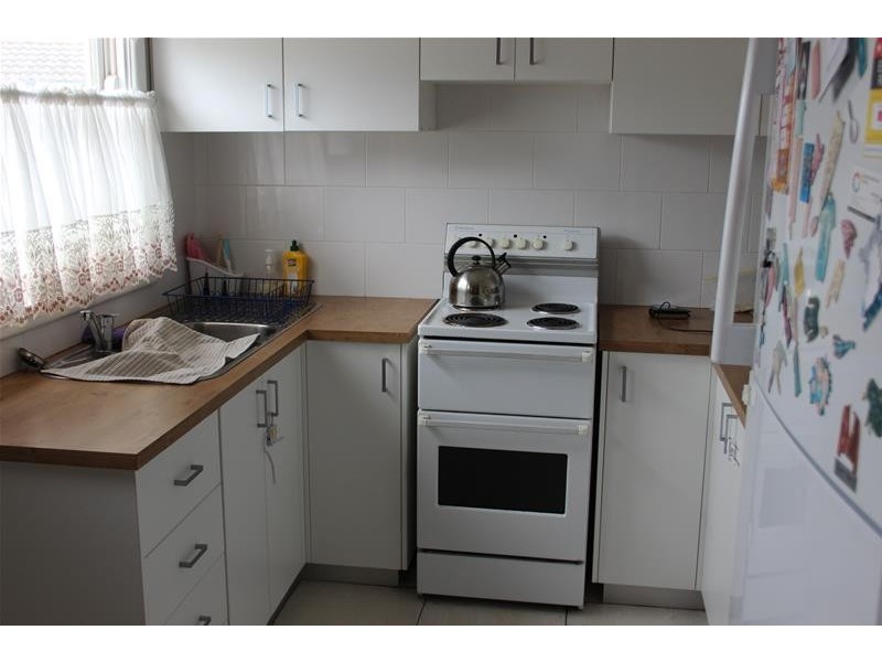 77 Coonanga Avenue, Budgewoi NSW 2262