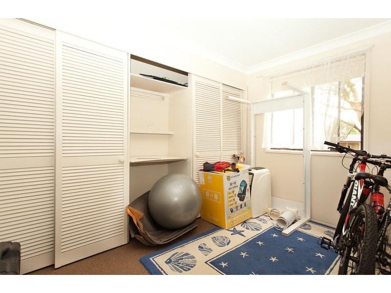 44 Catherine Street, Mannering Park NSW 2259