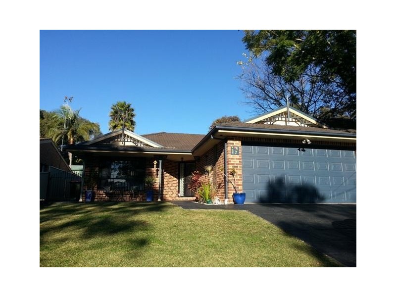 17 Kapala Avenue, Summerland Point NSW 2259