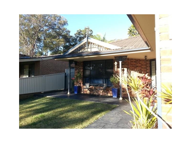 17 Kapala Avenue, Summerland Point NSW 2259