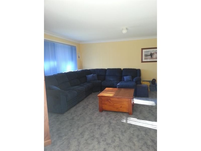 17 Kapala Avenue, Summerland Point NSW 2259