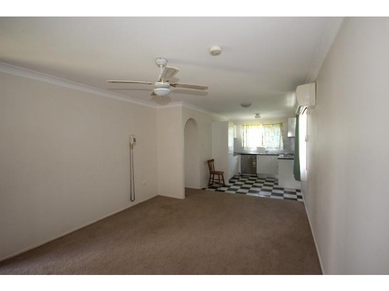 34 Campbell Parade, Mannering Park NSW 2259