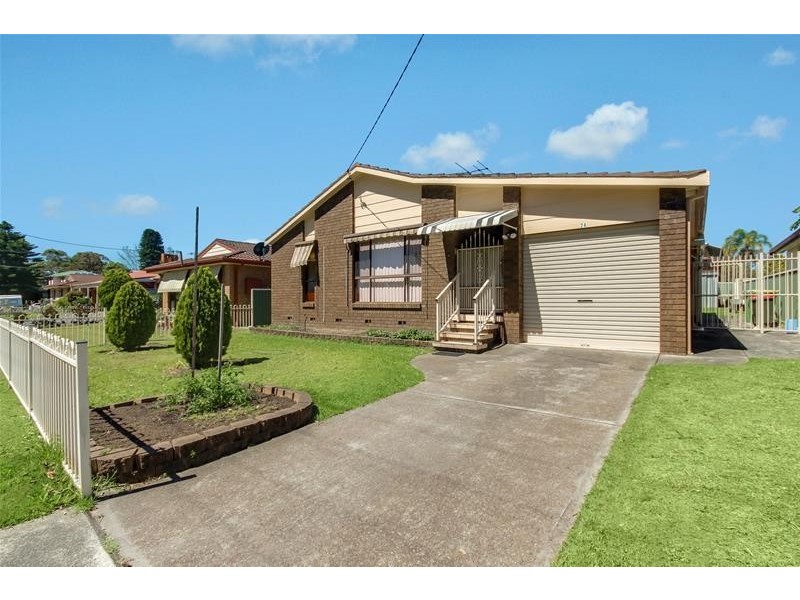 22 Vales Road, Mannering Park NSW 2259