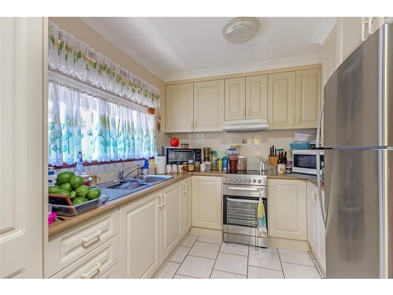 22 Vales Road, Mannering Park NSW 2259