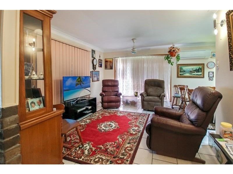 22 Vales Road, Mannering Park NSW 2259