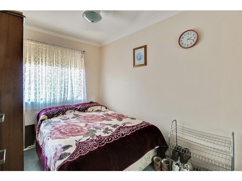 22 Vales Road, Mannering Park NSW 2259