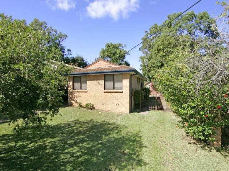 4 Charmhaven Avenue, Charmhaven NSW 2263