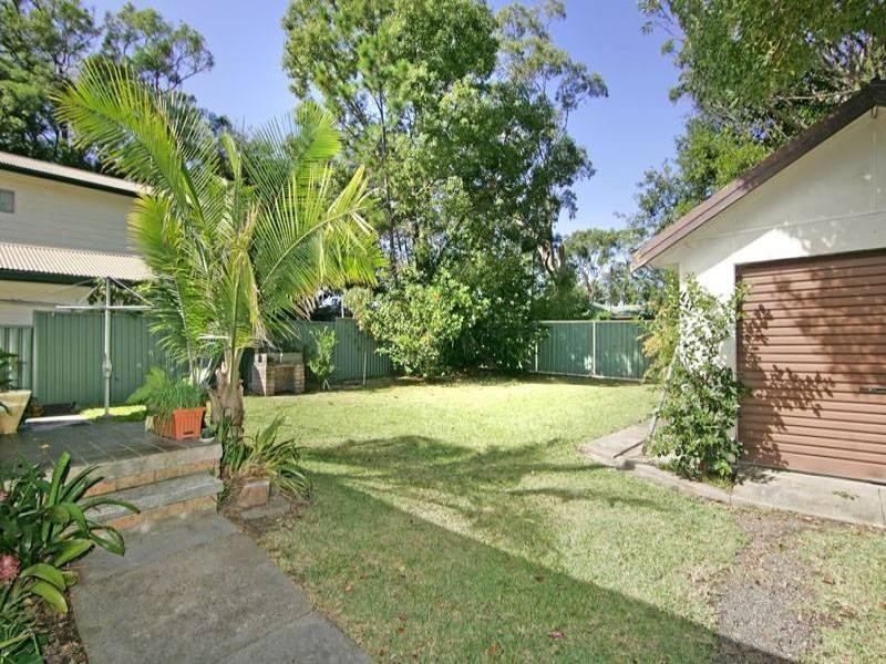4 Charmhaven Avenue, Charmhaven NSW 2263