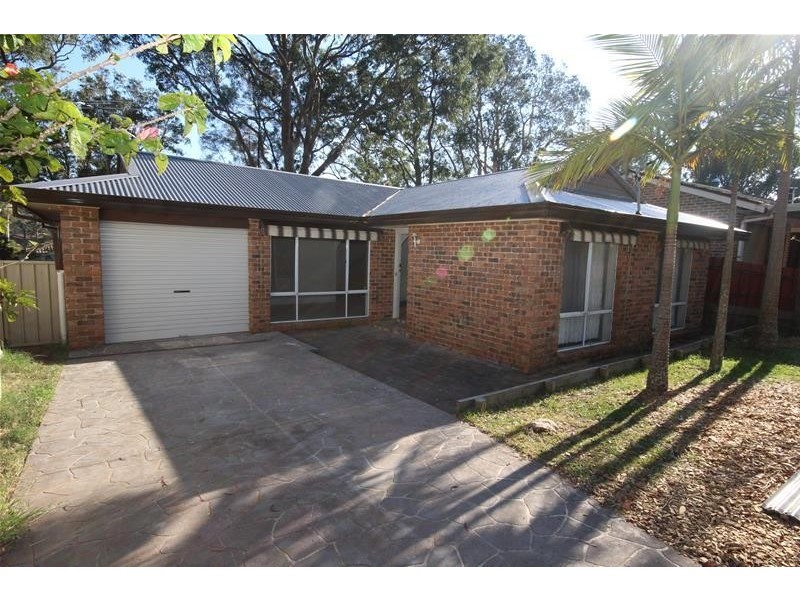 34 Tarwarri Road, Summerland Point NSW 2259