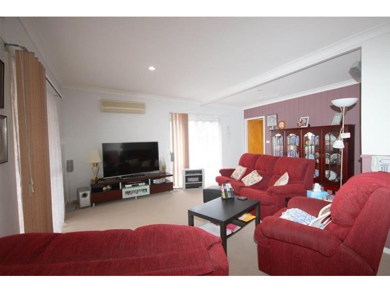 144 Cams Boulevard, Summerland Point NSW 2259