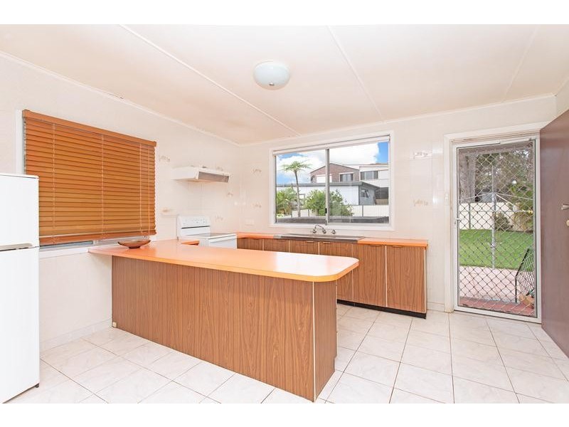 63 Leonard Avenue, Toukley NSW 2263