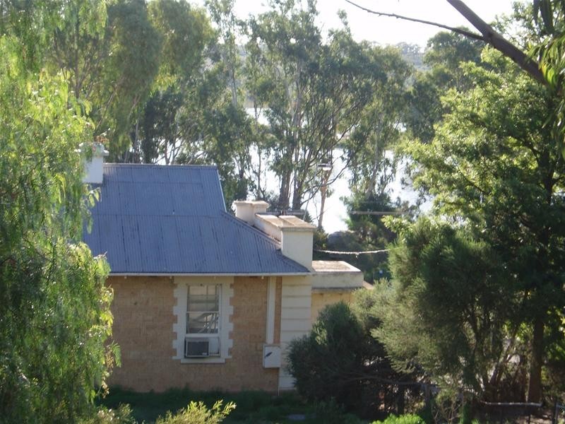 2 Hasse Hill Road, Swan Reach SA 5354