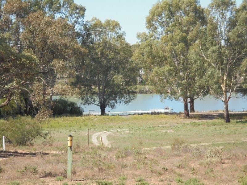 Shack 25 Langs Landing, Swan Reach SA 5354