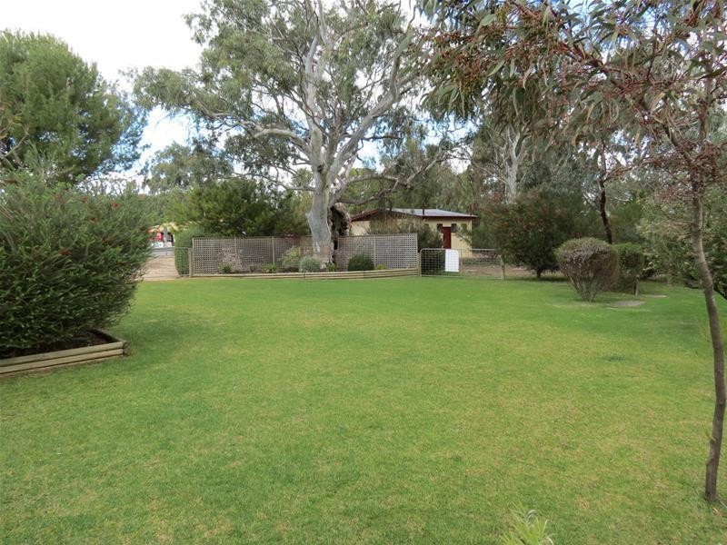 1 Sprinkler Drive, Walker Flat SA 5238