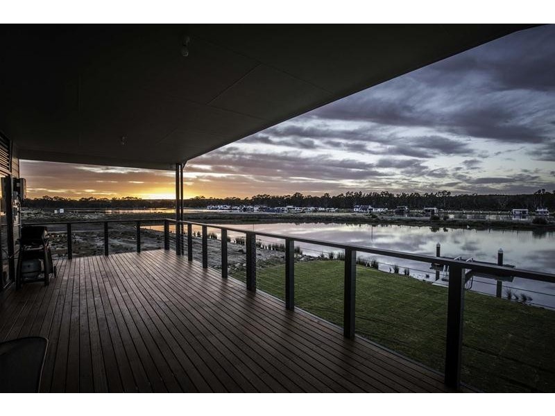 98 Marina Way, Mannum SA 5238