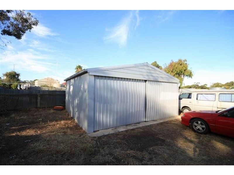 17 Greening Street, Mannum SA 5238