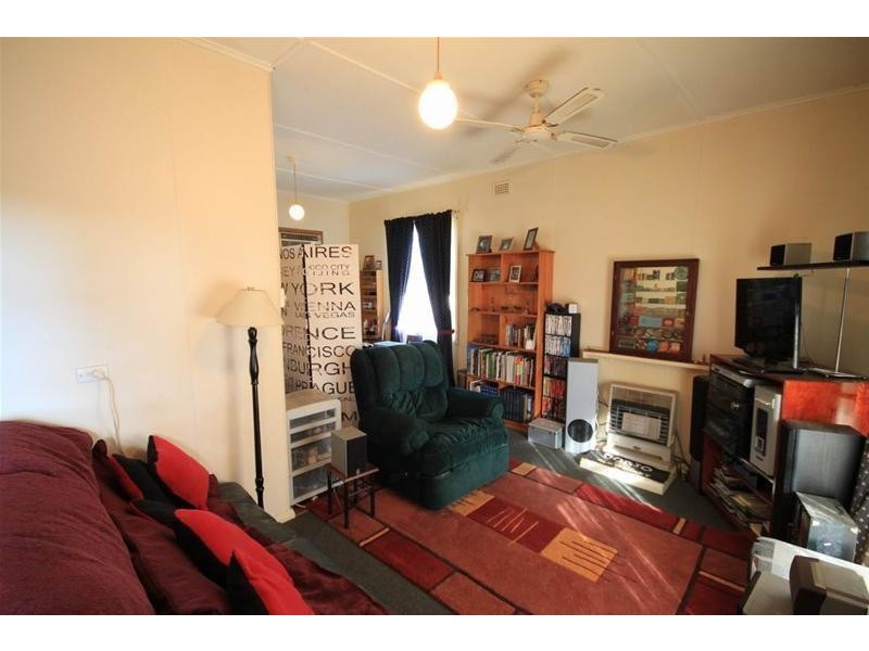 17 Greening Street, Mannum SA 5238