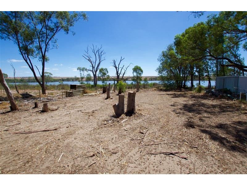 88 Rob Loxton Road, Walker Flat SA 5238