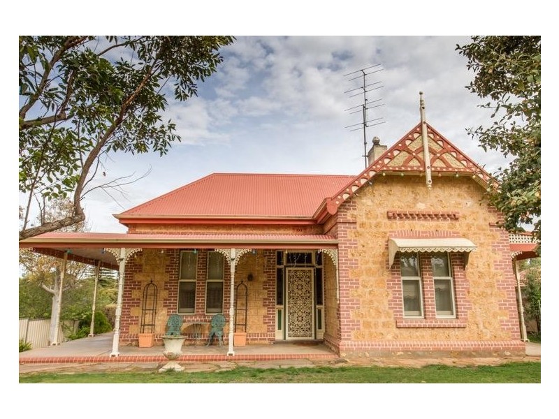 36 Adelaide Road, Mannum SA 5238