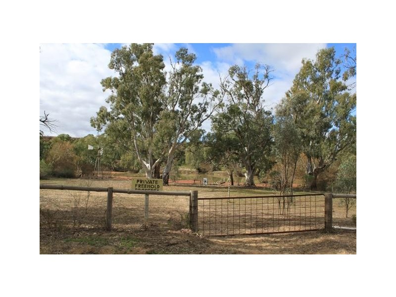 44 Preiss Landing Road SUNNYDALE via, Swan Reach SA 5354