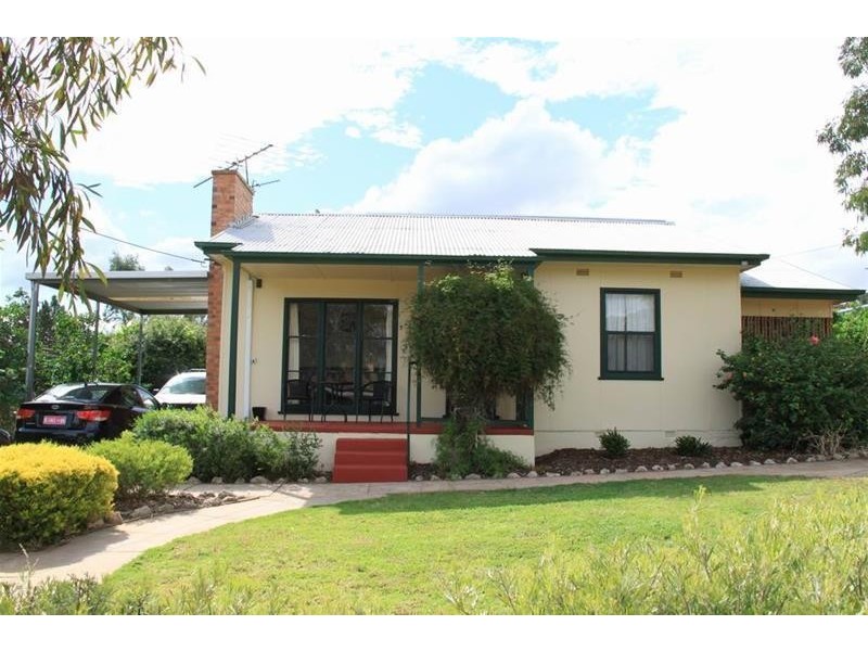 27 Walker Avenue, Mannum SA 5238