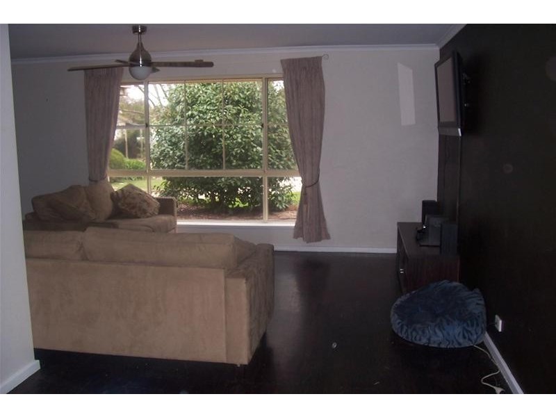 5 Carlisle Street, Williamstown SA 5351