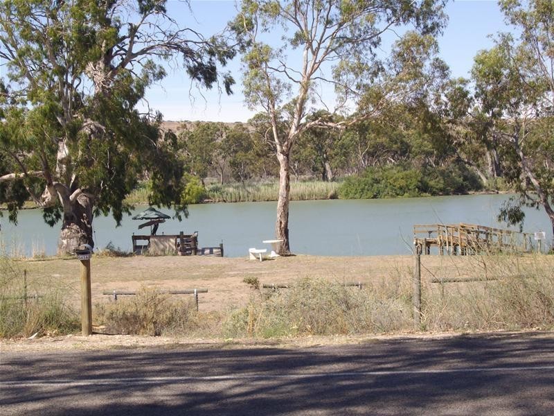 1496 East Front Road, Younghusband SA 5238