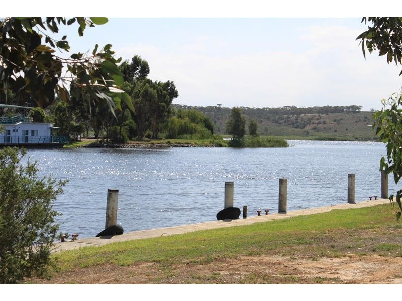 707 East Front Road, Mannum SA 5238