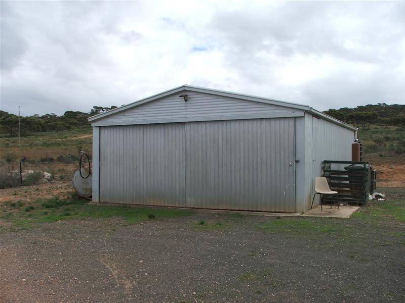 7834 Murraylands Road, Black Hill SA 5353