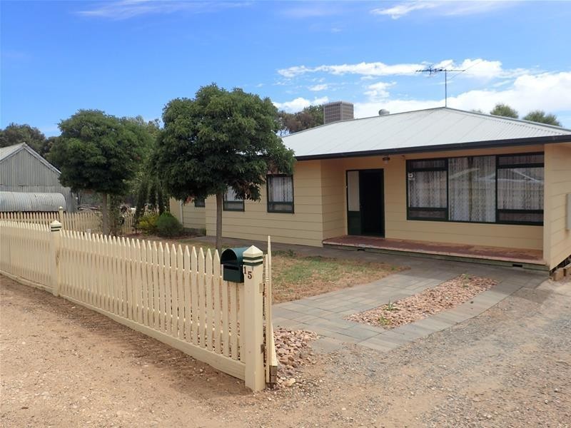15 Edward Street, Mannum SA 5238