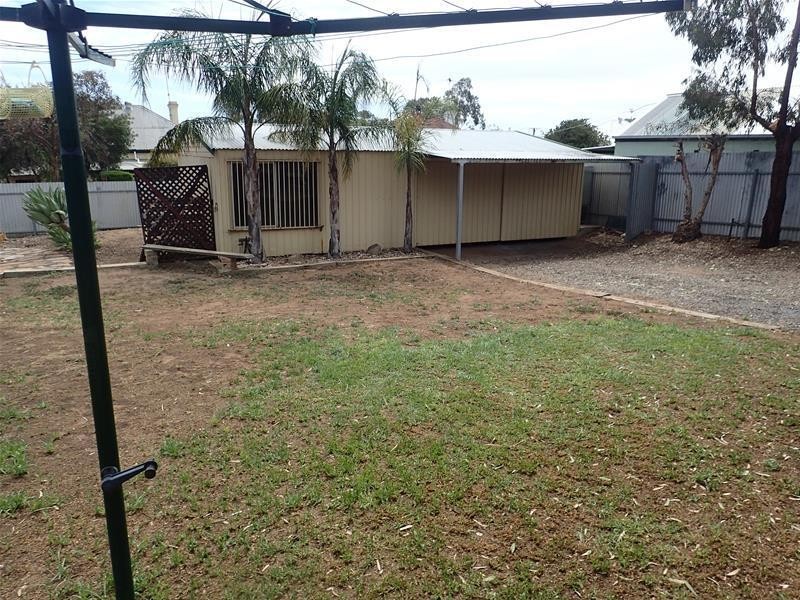15 Edward Street, Mannum SA 5238