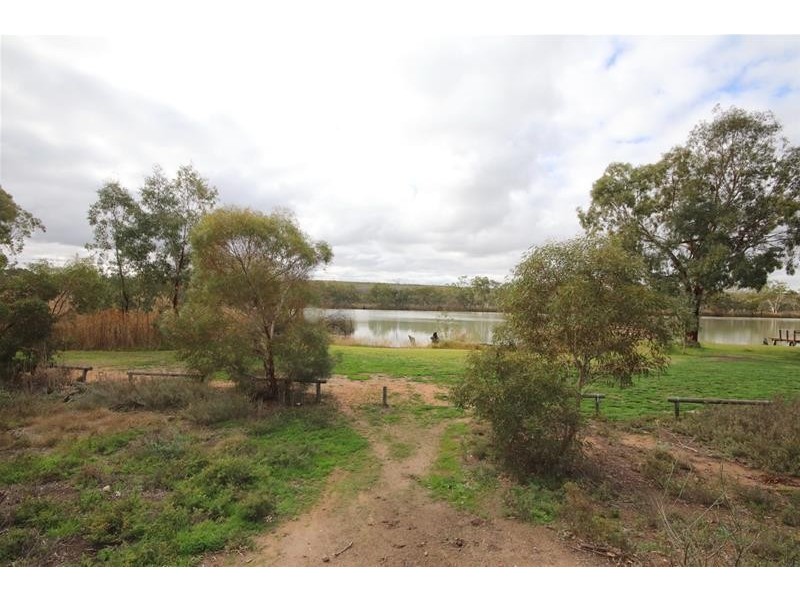 1490 East Front Road, Younghusband SA 5238