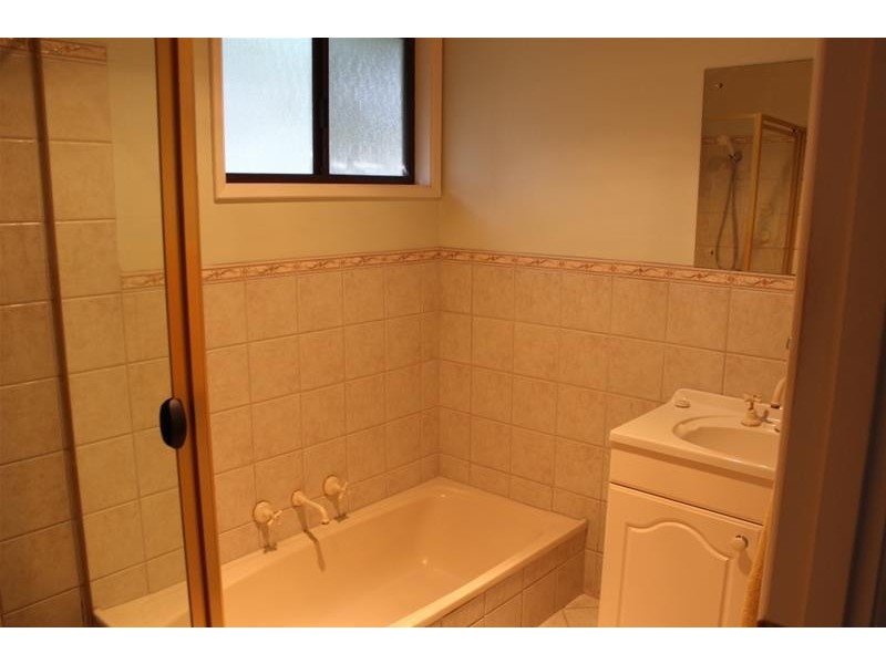 2-4 Hocknull Place, Mount Pleasant SA 5235