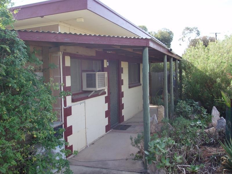 30-32 Horstmann Crescent, Swan Reach SA 5354