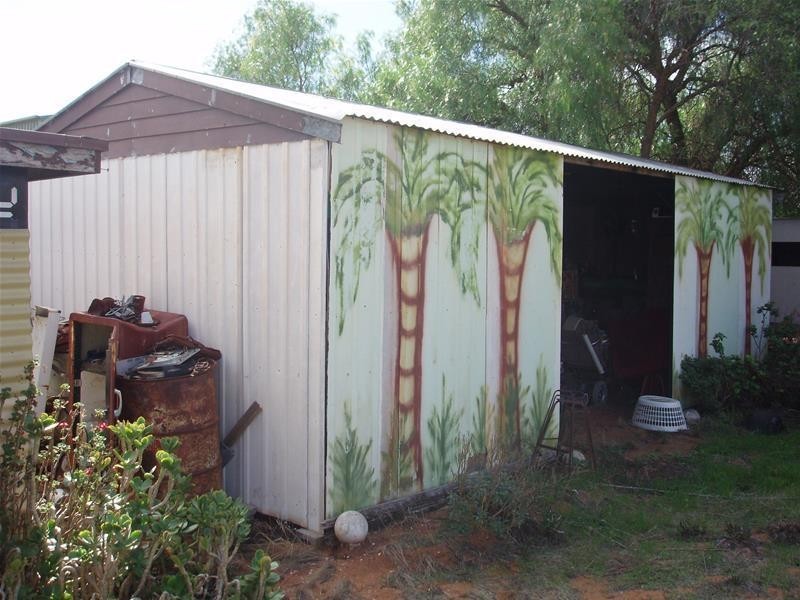 30-32 Horstmann Crescent, Swan Reach SA 5354