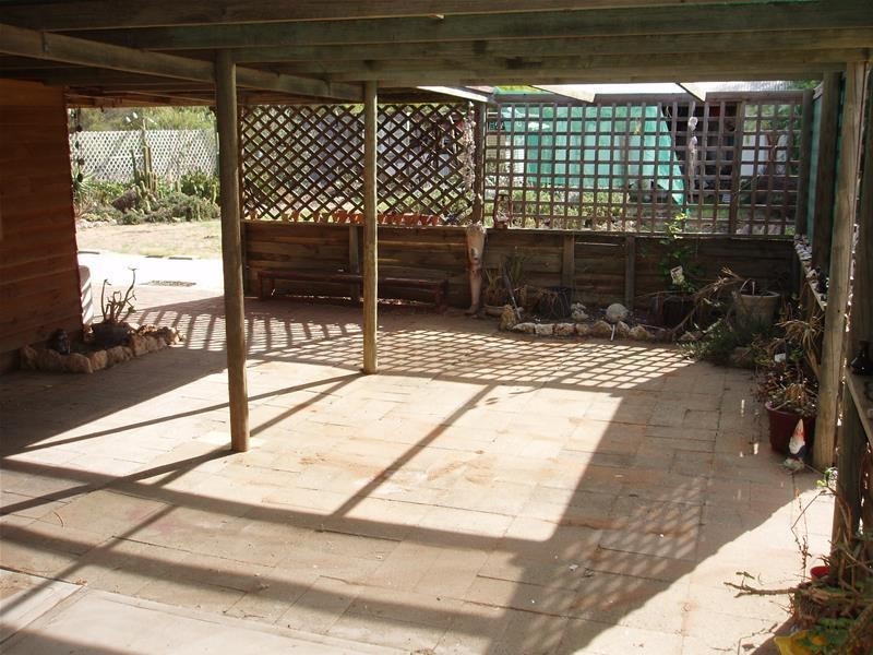 30-32 Horstmann Crescent, Swan Reach SA 5354