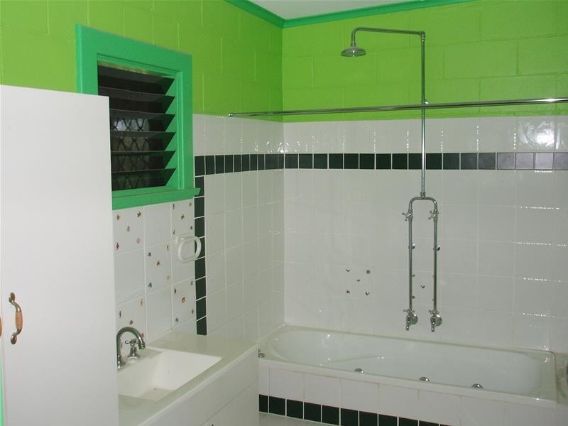 30-32 Horstmann Crescent, Swan Reach SA 5354