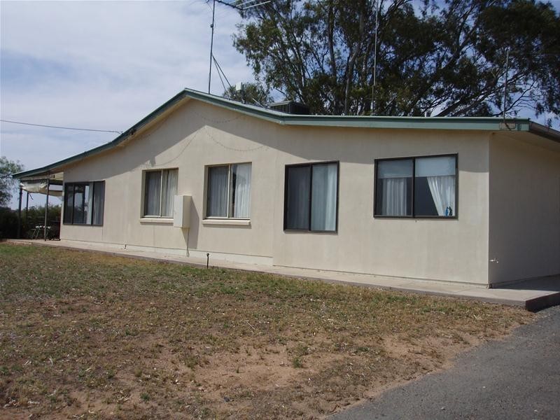 730 East Front Road, Younghusband SA 5238