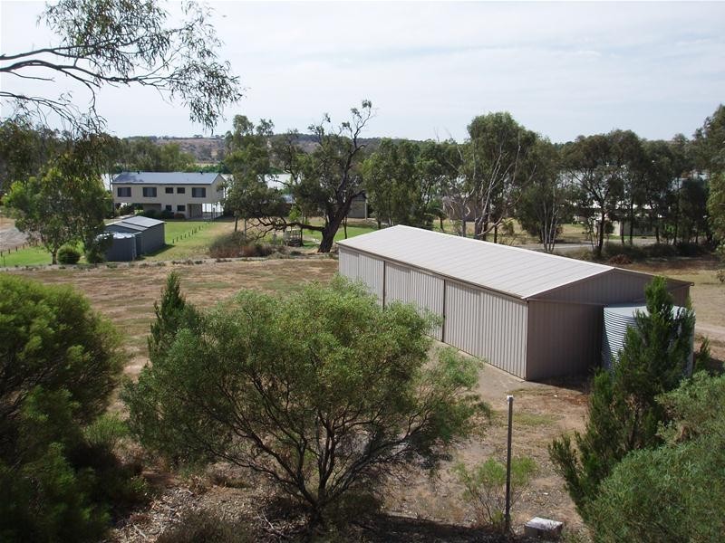 730 East Front Road, Younghusband SA 5238