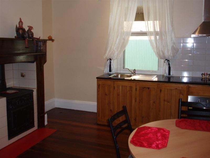 2 Queen Mary Street, Mannum SA 5238