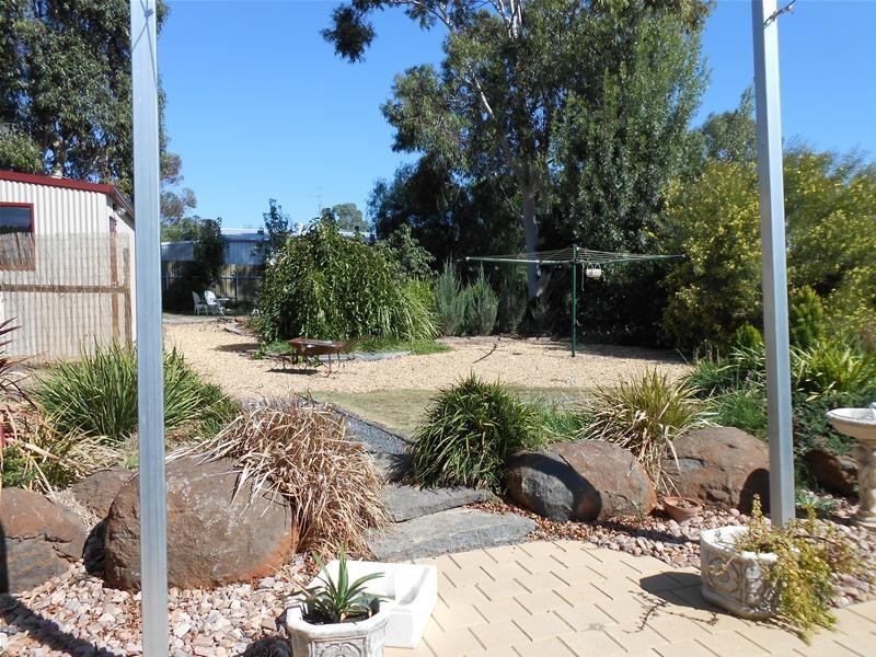 2 Queen Mary Street, Mannum SA 5238