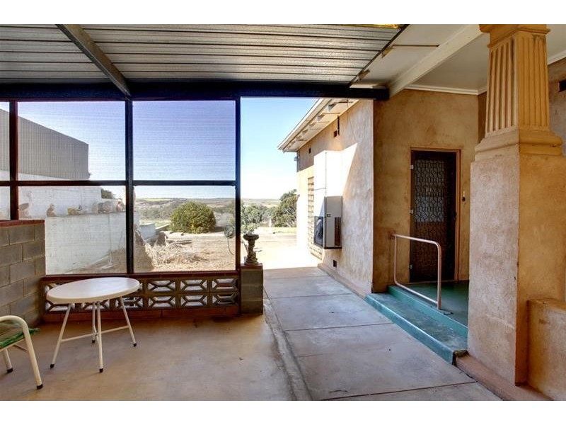 15 & 15A Esmerelda Street, Mannum SA 5238