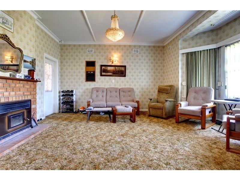 15 & 15A Esmerelda Street, Mannum SA 5238