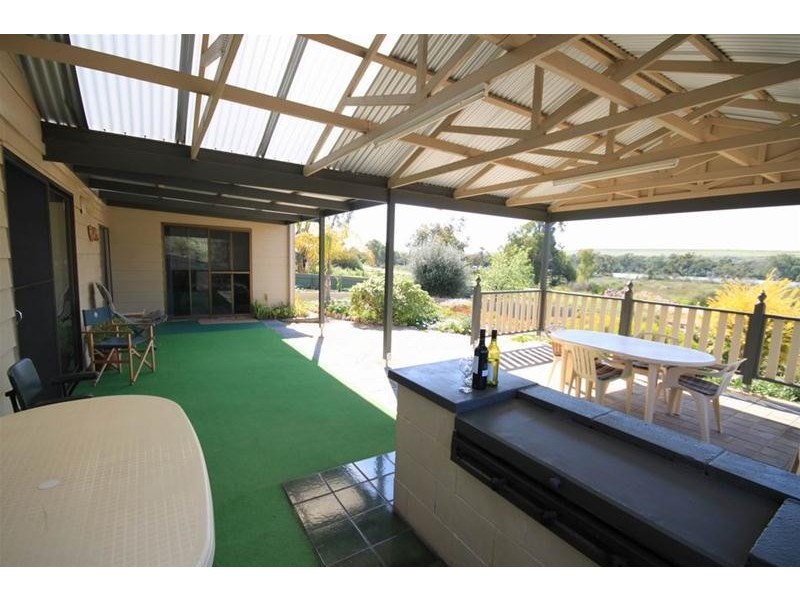 Lot 36 Tom Groggin Drive YOUNGHUSBAND Via, Mannum SA 5238