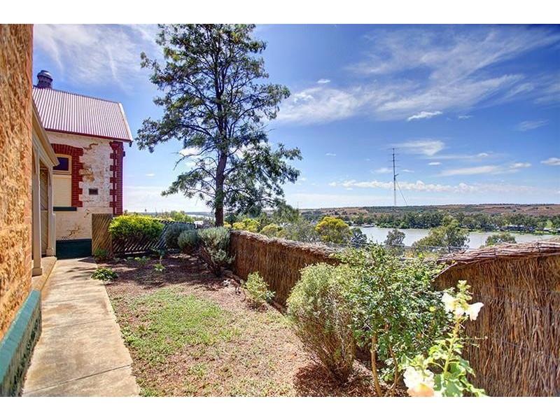 99 Cliff Street, Mannum SA 5238