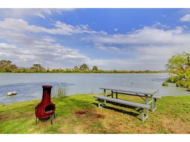 Site 6 Jaenches Beach, Mypolonga SA 5254