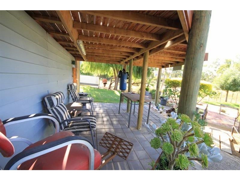 11 Khancoban Place, Younghusband SA 5238