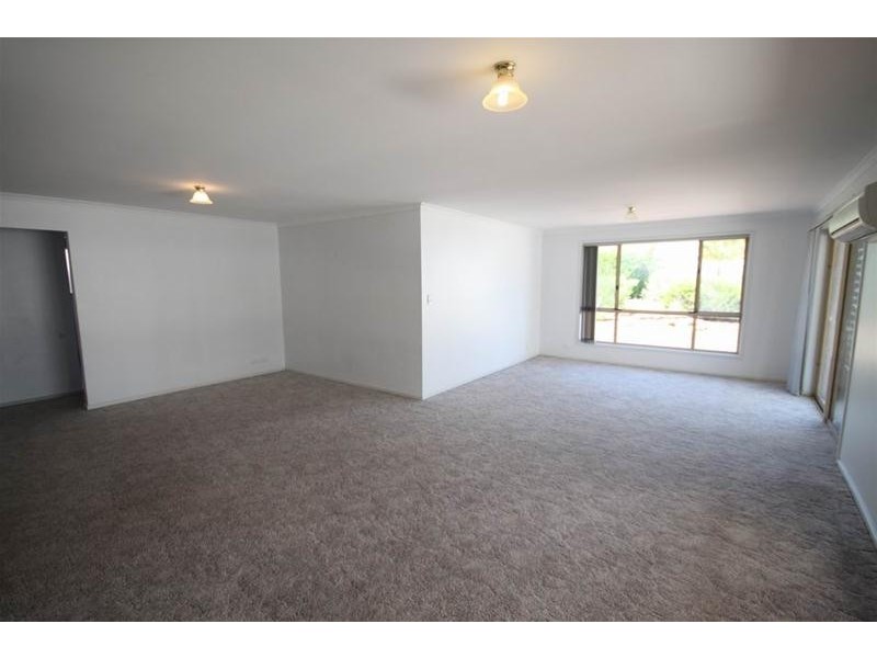 6 Charles Street, Mannum SA 5238